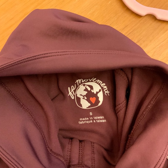 Free People Bundle - Picture 7 of 12